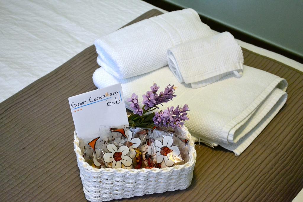 Gran Cancelliere B&B With Parking Palermo Kültér fotó